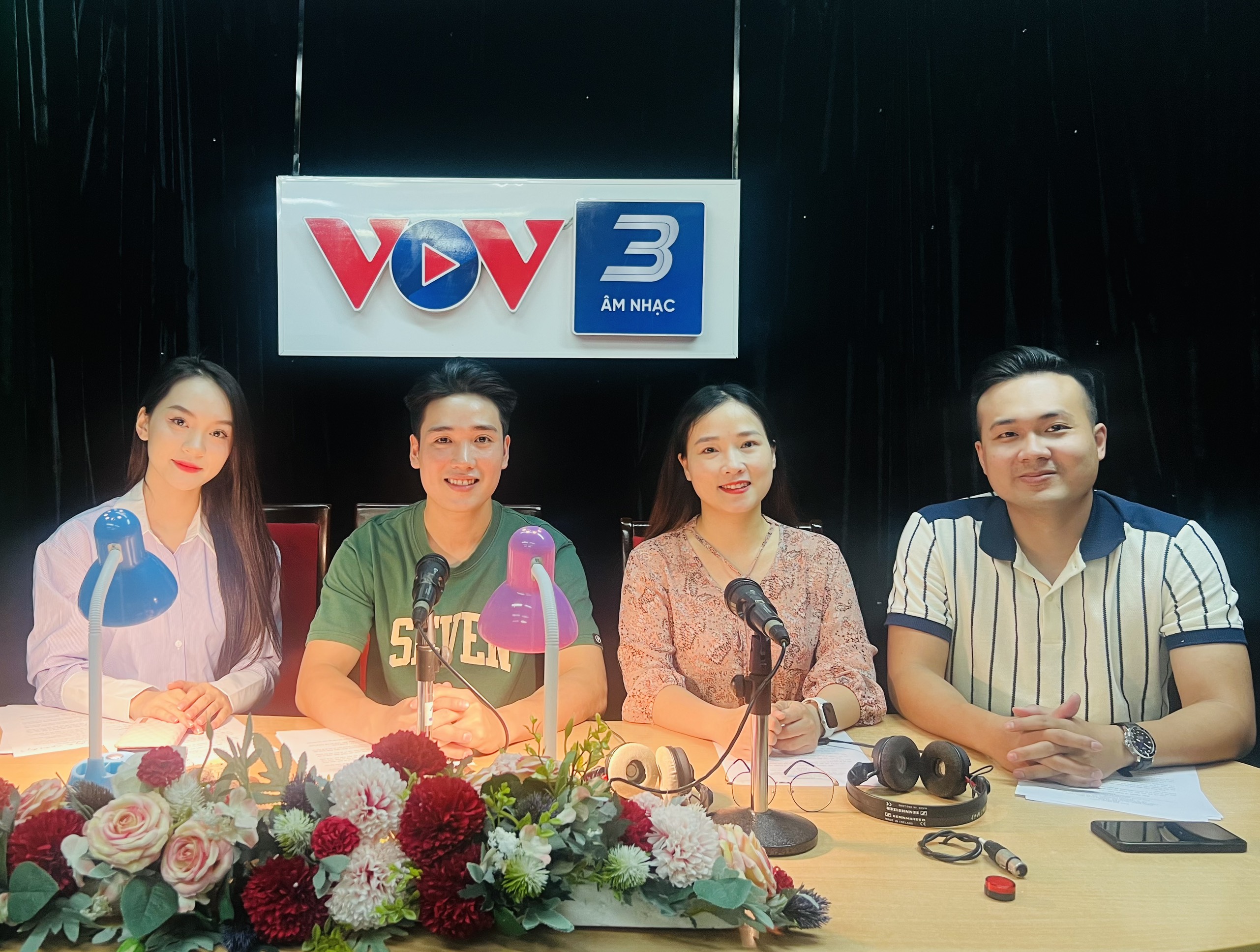 V3- TALK TRIỆU ĐÌNH MINH - MINH NGỌC