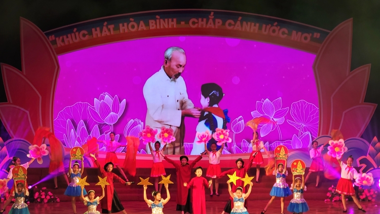 Những yếu tố làm nên sức sống và giá trị của các sáng tác ca khúc thiếu nhi ca ngợi Đảng