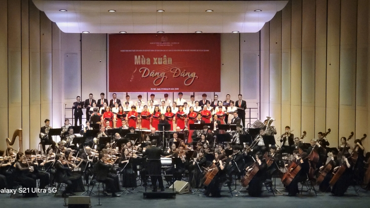 Hòa nhạc Mùa xuân dâng Đảng – Bản hòa ca hùng tráng dâng Đảng quang vinh 