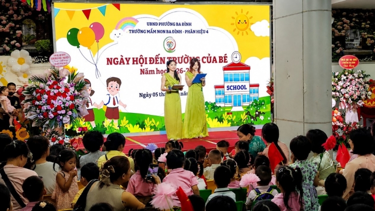 Rộn rã những ca khúc thiếu nhi về ngày khai trường