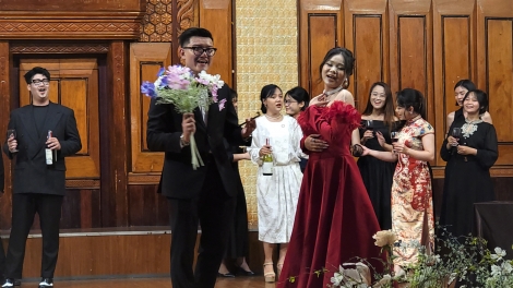 Trò chuyện cùng đạo diễn, nghệ sĩ, nhà tổ chức vở Operetta “Xứ Cười”