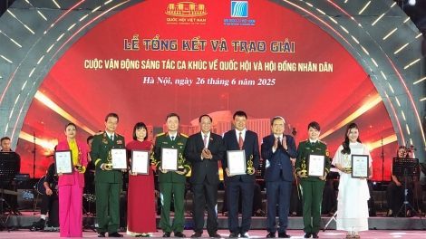 Trao 33 giải thưởng cho các tác phẩm xuất sắc viết về Quốc hội và Hội đồng nhân dân