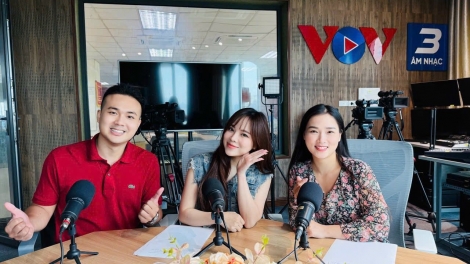 Nghe Mai Diệu Ly hát Hà Nội