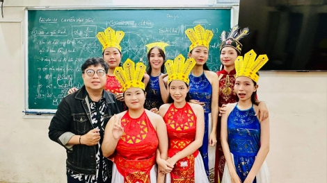 Âm vang Đất Tổ từ sân khấu học đường 