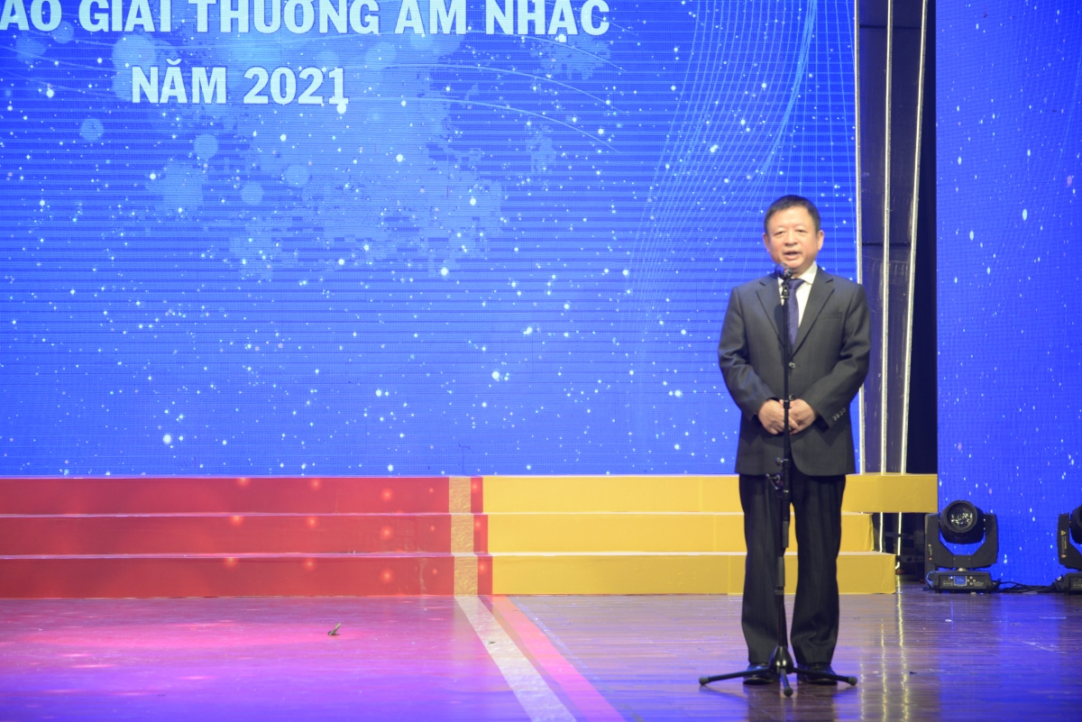 PGS-TS Đỗ Hồng Quân, Chủ tịch Hội Nhạc sĩ Việt Nam, Chủ tịch Liên hiệp các Hội Văn học Nghệ thuật Việt Nam phát biểu tại "Lễ trao giải thưởng Âm nhạc năm 2021".