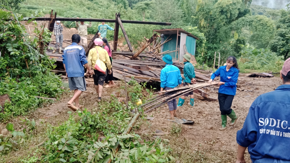 Riêng xã Khoen On thiệt hại 91 ngôi nhà, 23 lán nương bị ảnh hưởng, trong đó 7 ngôi nhà bị thiệt hại hoàn toàn.