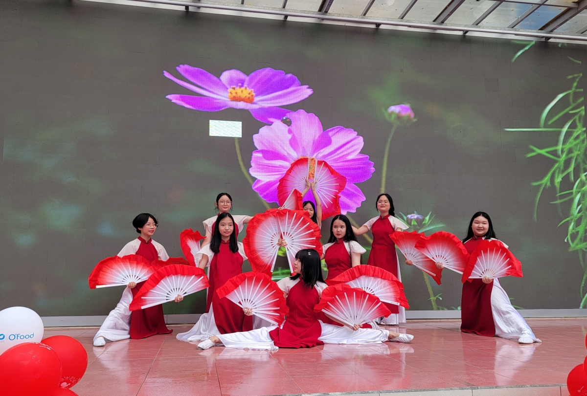 Đội Sao Mai của trường THCS Phan Chu Trinh.