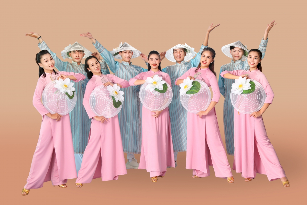 Các nghệ sĩ múa - Nhà hát Trưng Vương