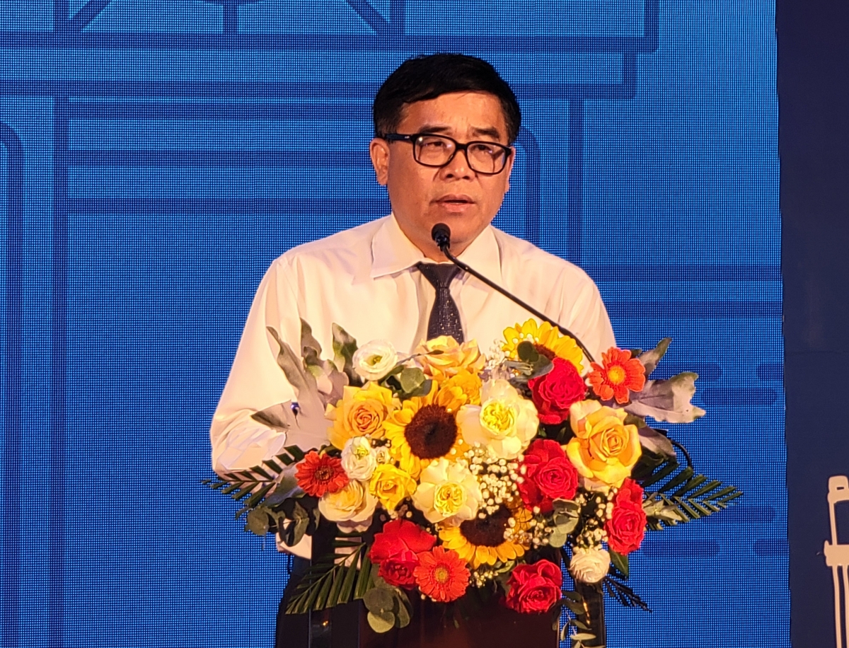 Ông Đỗ Đình Hồng, Thành ủy viên, Giám đốc sở Văn hóa và Thể thao Hà nội phát biểu.