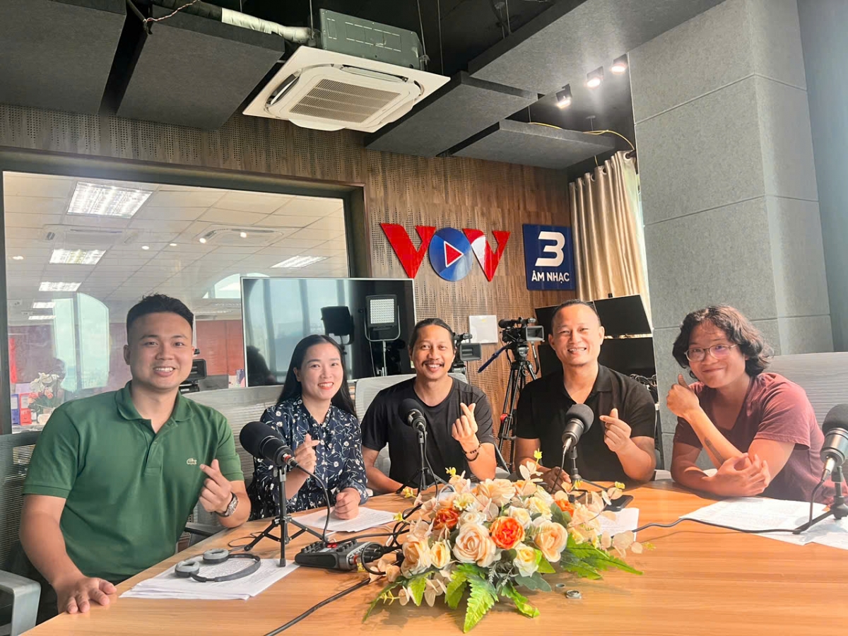 Chương trình Phượt FM.
