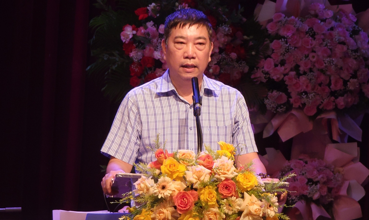 Soạn giả Mai Văn Lạng, Trưởng phòng Dân ca và Nhạc cổ truyền VOV3 phát biểu.