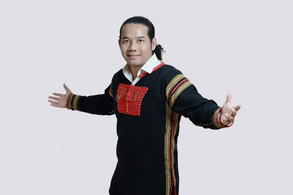 Giọng ca miền đất đỏ bazan - Y Jalin