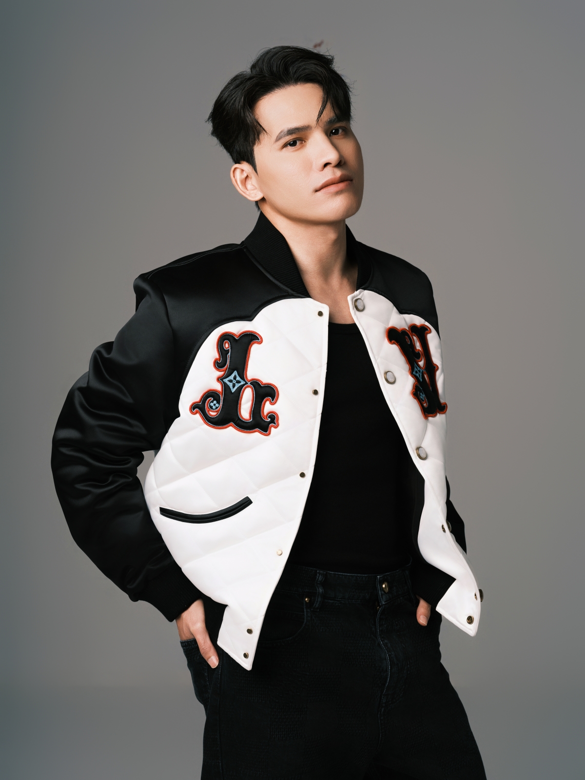 Ca sĩ Quốc Thiên