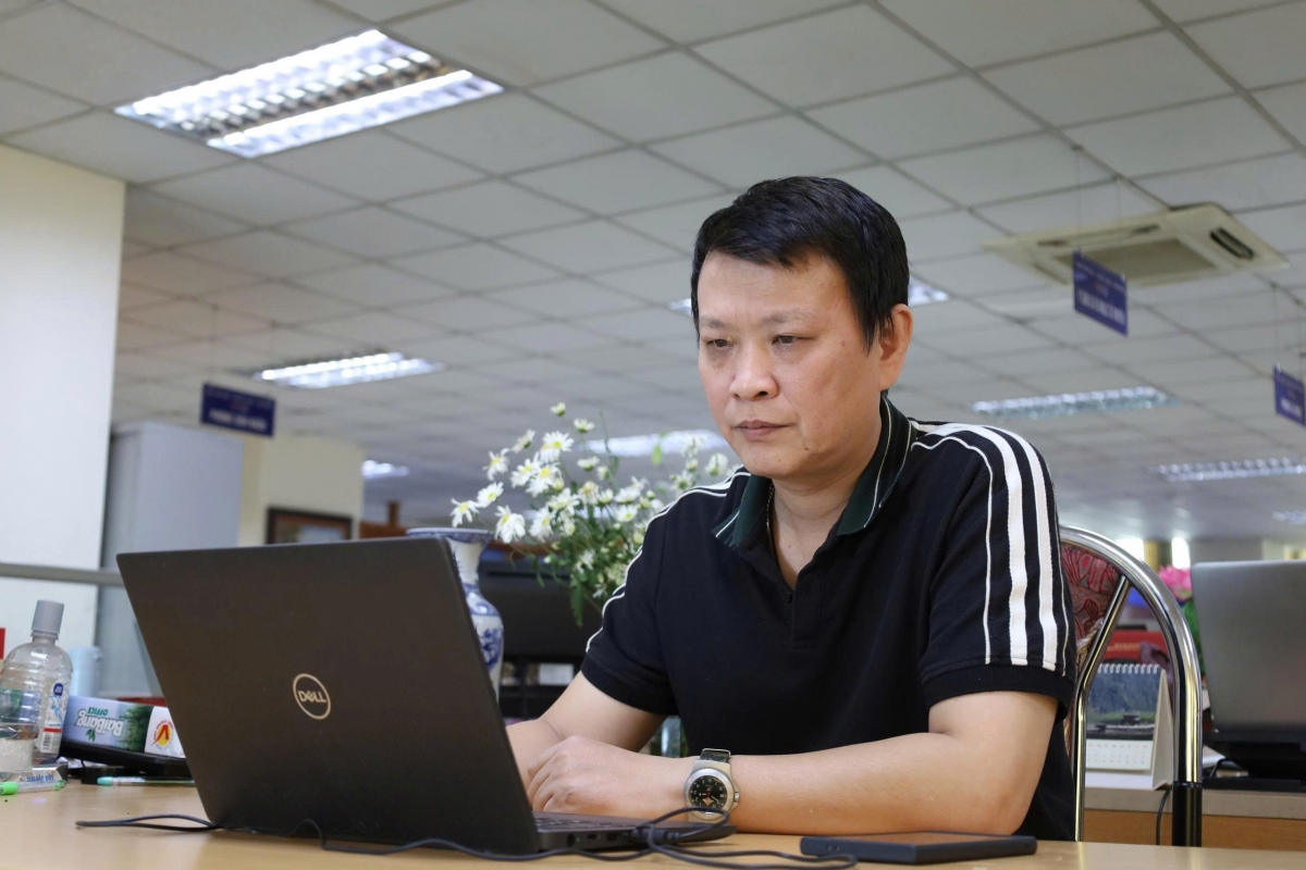 Ông Phạm Xuân Kỳ - Trưởng phòng Ca nhạc mới, Ban Văn học – Nghệ thuật – Âm nhạc (VOV3), Tổ trưởng Tổ Thư ký của Cuộc vận động.