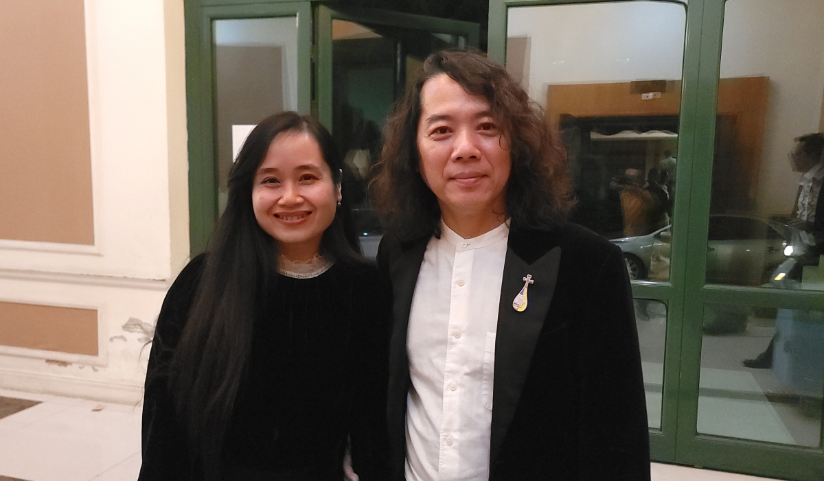 Nhà soạn nhạc, nhạc trưởng Đỗ Kiên Cường và phu nhân.