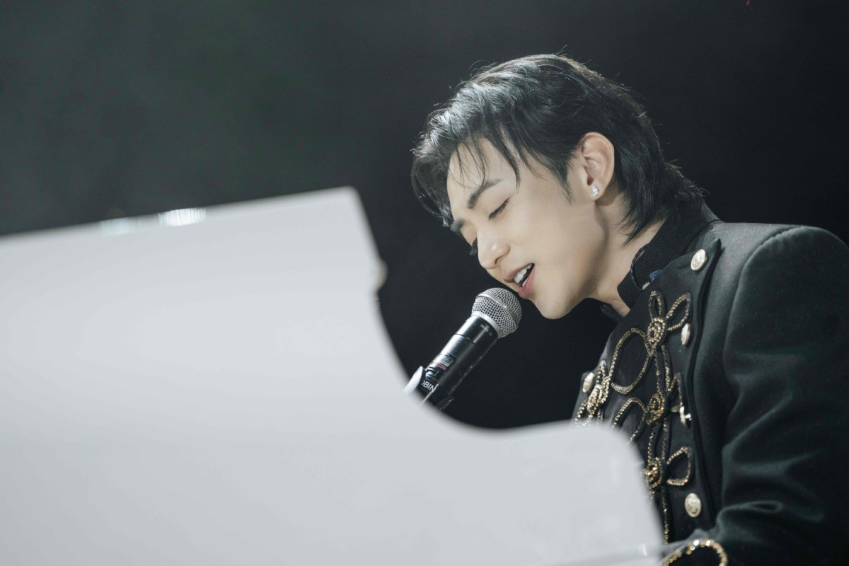 Soobin live concert.