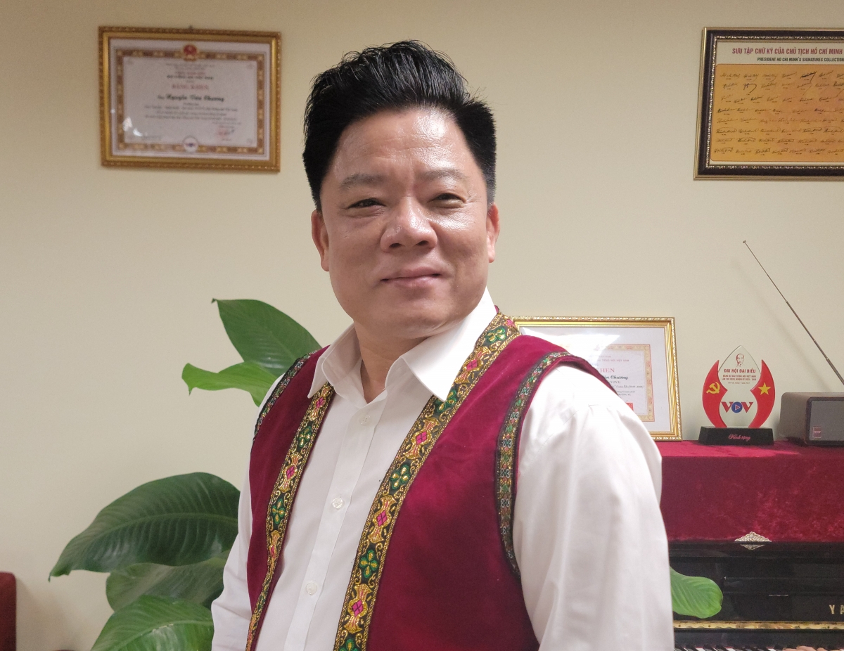 NSND Văn Chương, Trưởng ban Văn học – Nghệ thuật – Âm nhạc (VOV3).