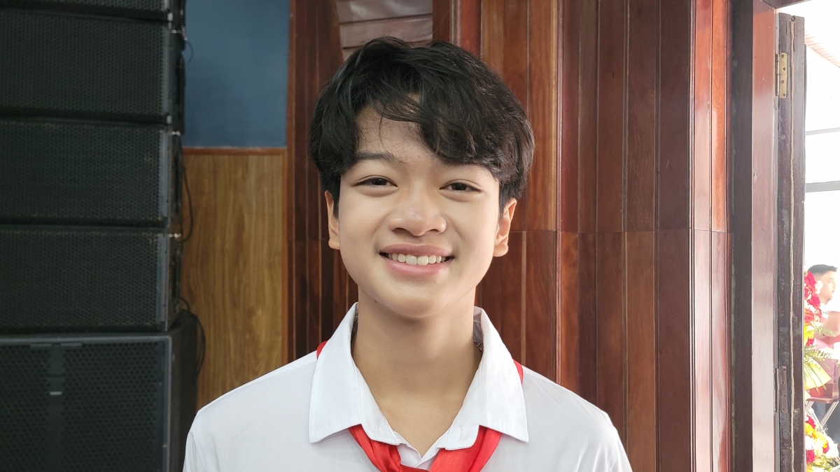 Em Cao Phú Quý.