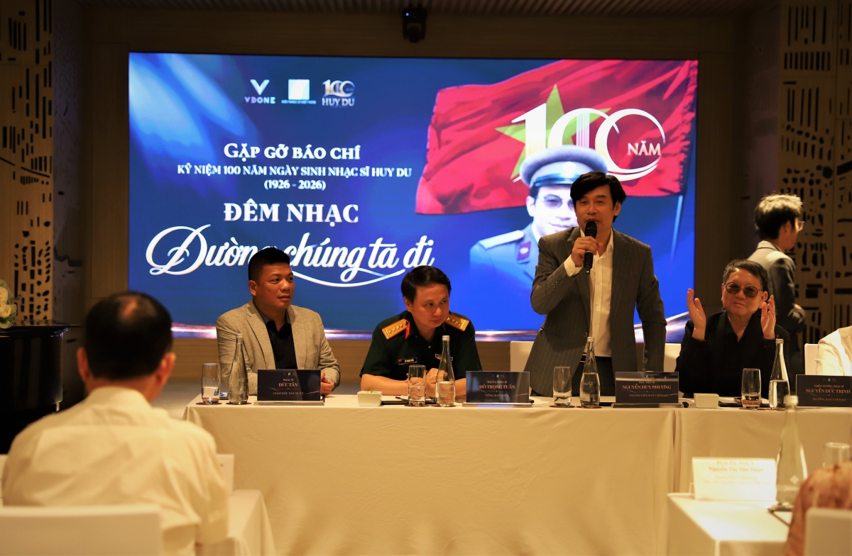 Gặp gỡ báo chí Đêm nhạc “100 năm nhạc sĩ Huy Du - Đường chúng ta đi”.